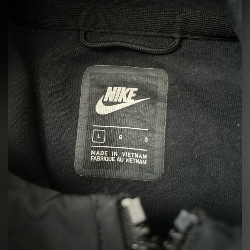 Nike Repel Tech Essentials Jacket - Picture 4 of 5